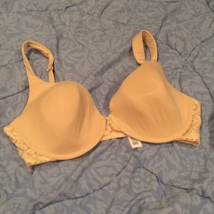 NWOT! Nursing bra 38E maternity!